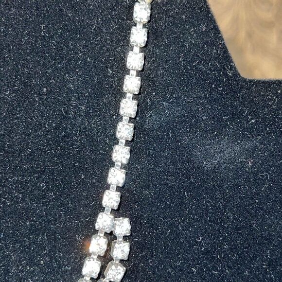 Vintage Rhinestone￼ & Pearl Crystal Chunky Statement Necklace W/ Earring’s - Picture 4 of 9